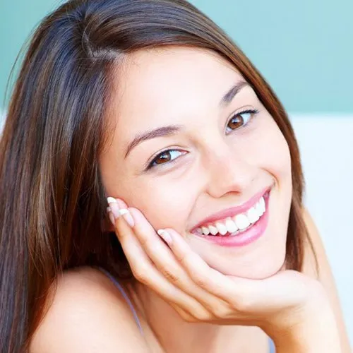hình mẫu cười đẹp